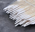 Conf. Da 100 bastoncini di legno con punta in cotone